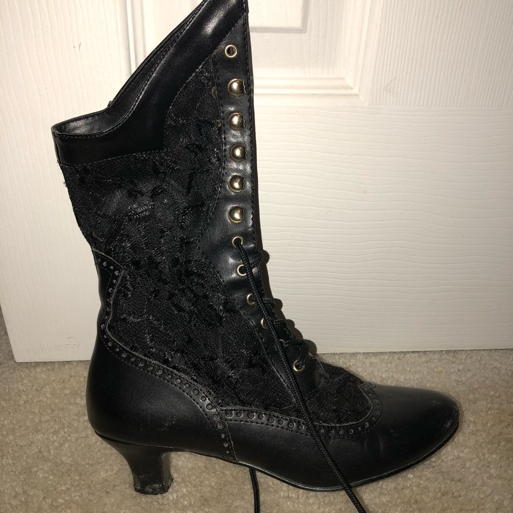 victorian style costume boots